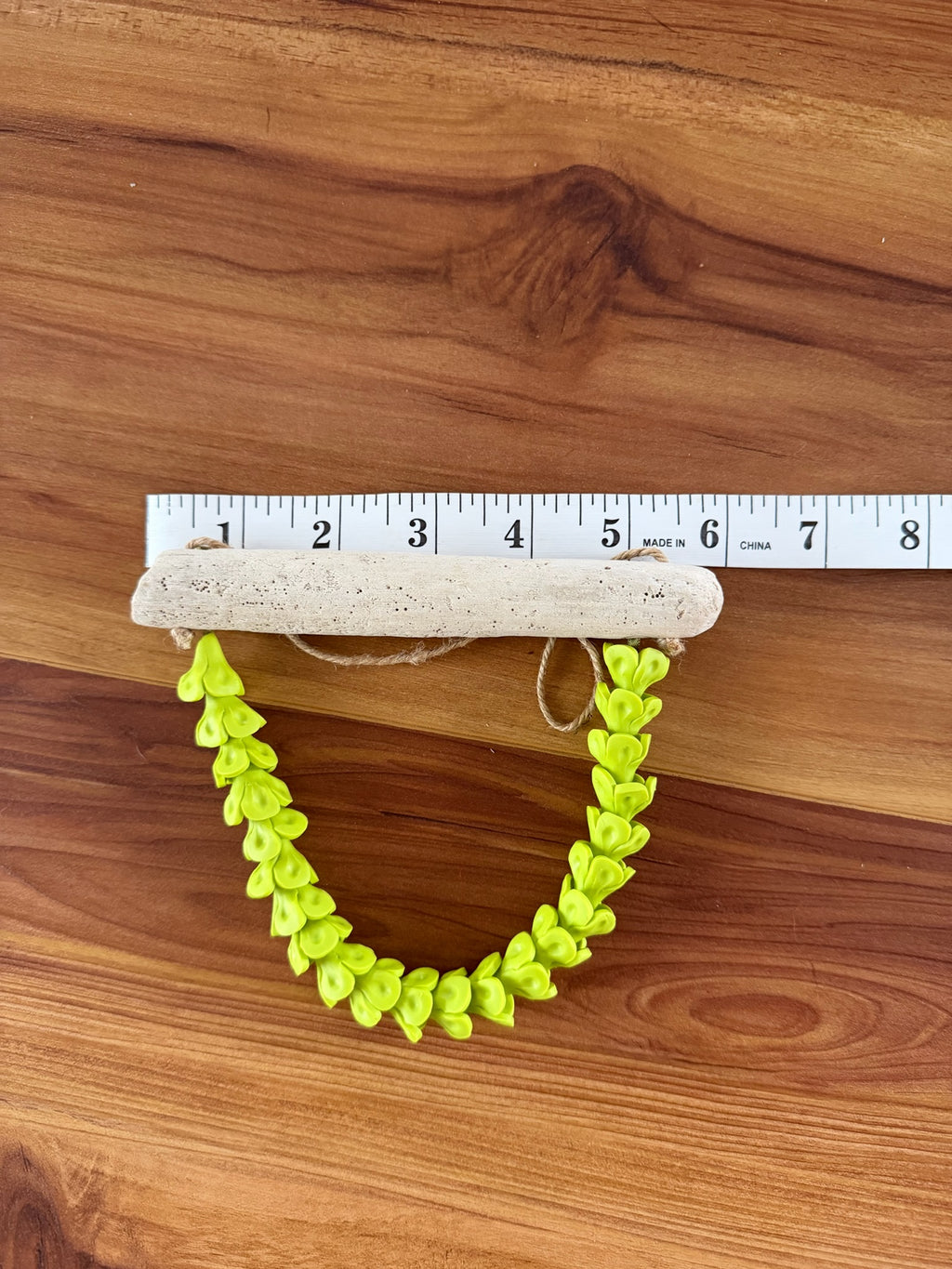 Single Strand Pakalana Wall Decor